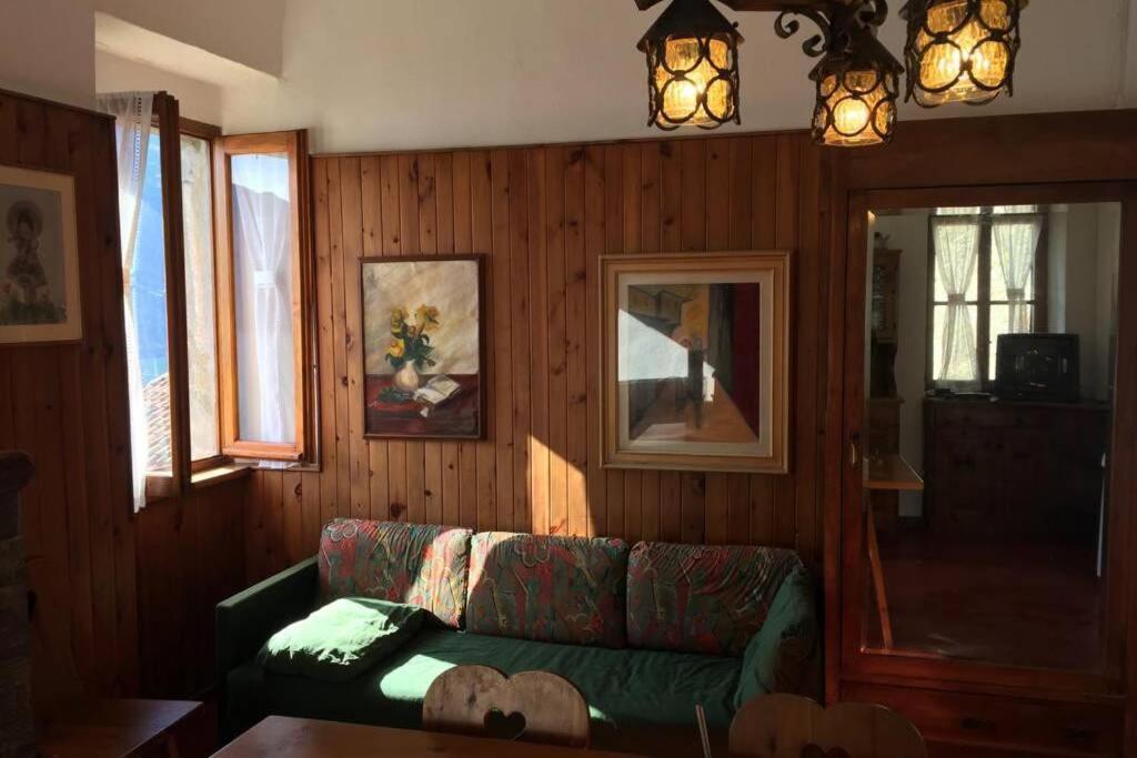 Nel Set Di Piccolo Mondo Antico Villa Viola Valsolda Eksteriør bilde
