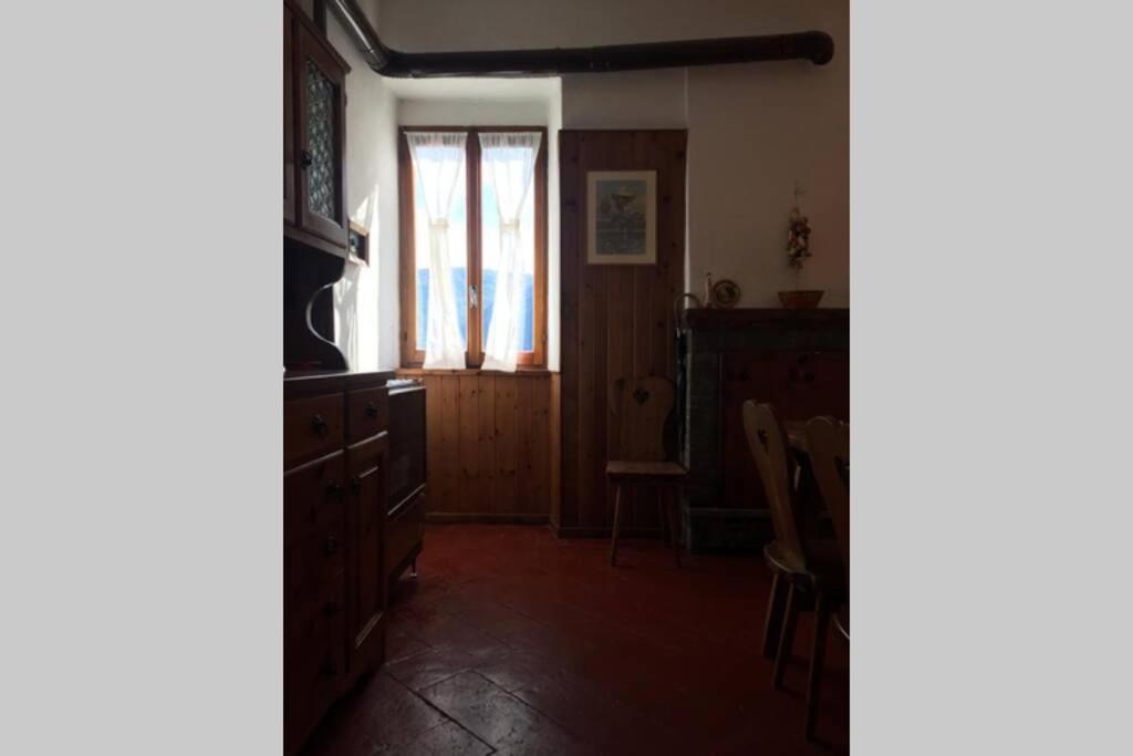 Nel Set Di Piccolo Mondo Antico Villa Viola Valsolda Eksteriør bilde