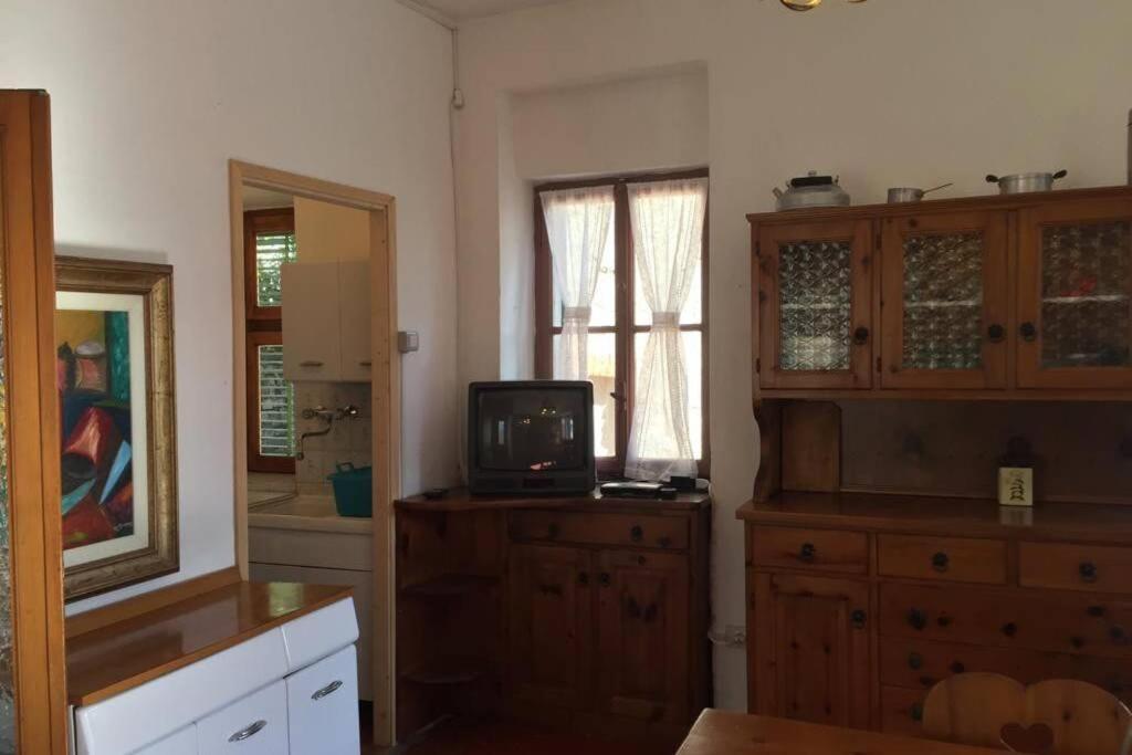 Nel Set Di Piccolo Mondo Antico Villa Viola Valsolda Eksteriør bilde