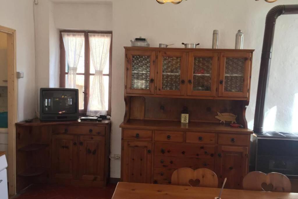 Nel Set Di Piccolo Mondo Antico Villa Viola Valsolda Eksteriør bilde